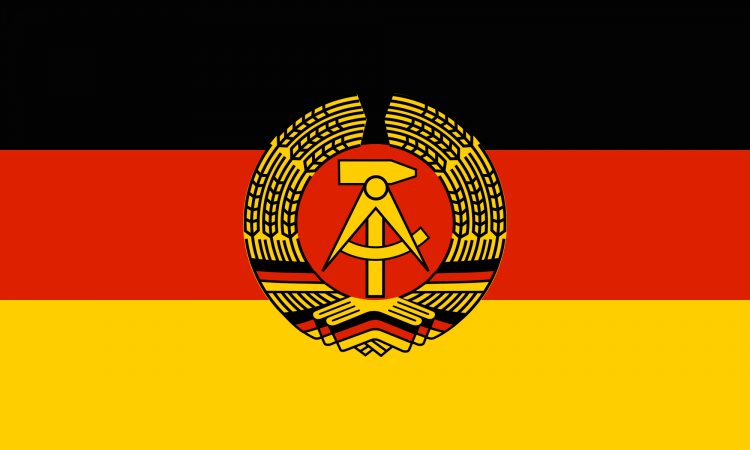 ГДР флаг                                               